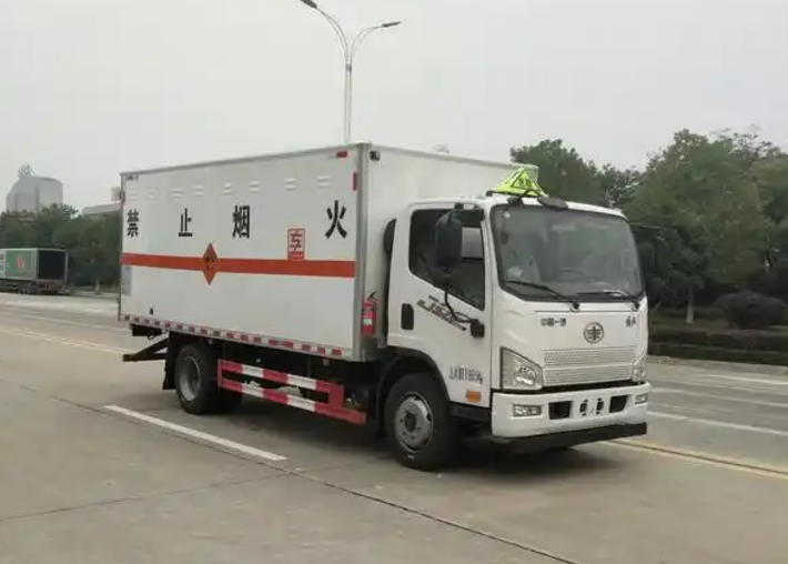 民和爆破器材运输车可以上高速吗？